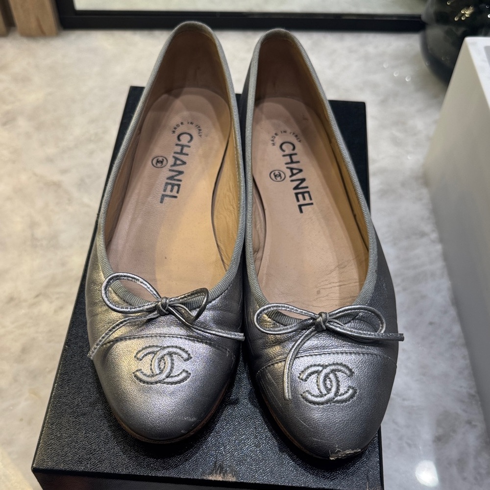 Chanel Silver Flats with Bow Detail